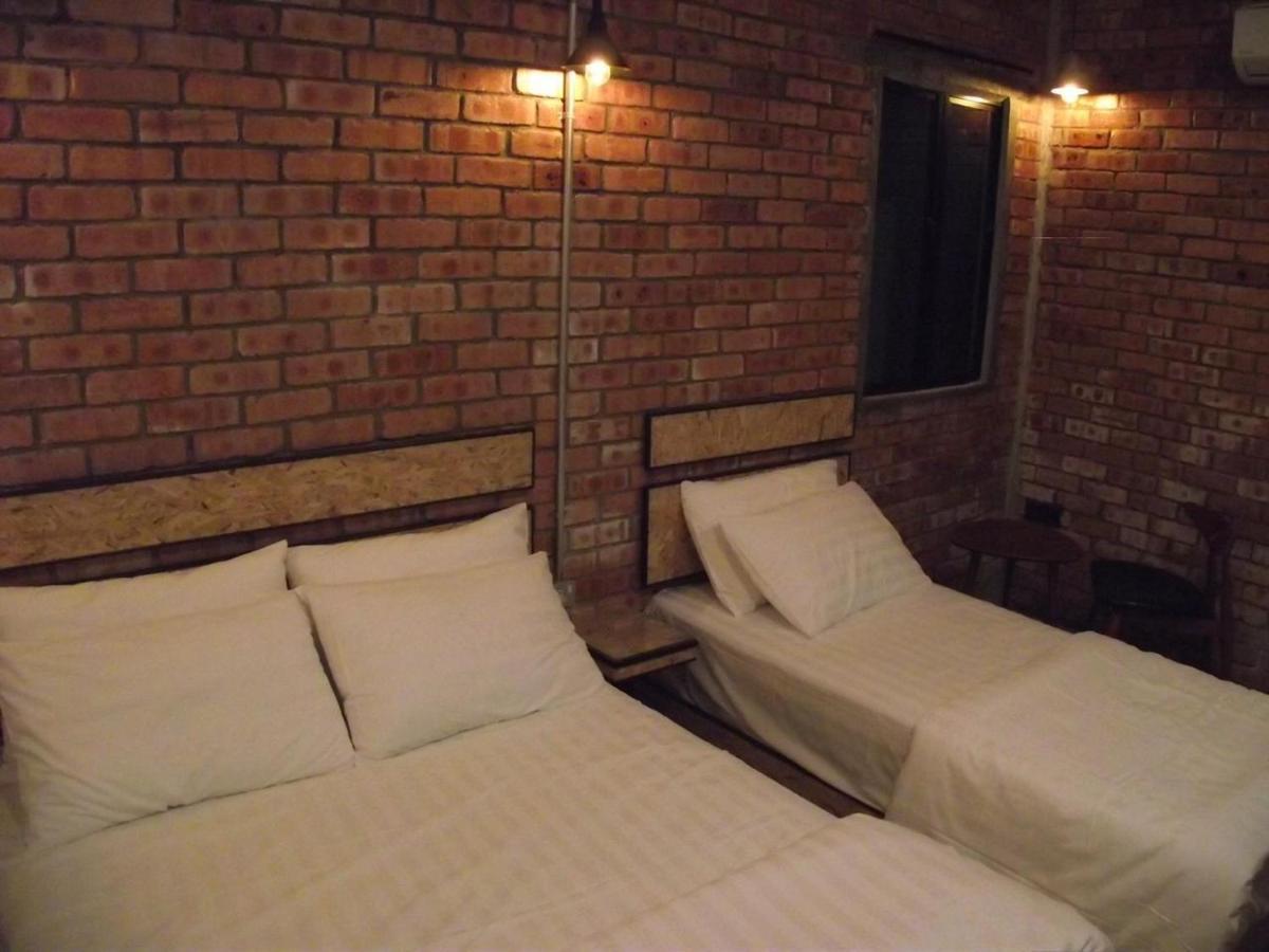 Brick Box Hotel @ Oldtown Ипох Экстерьер фото